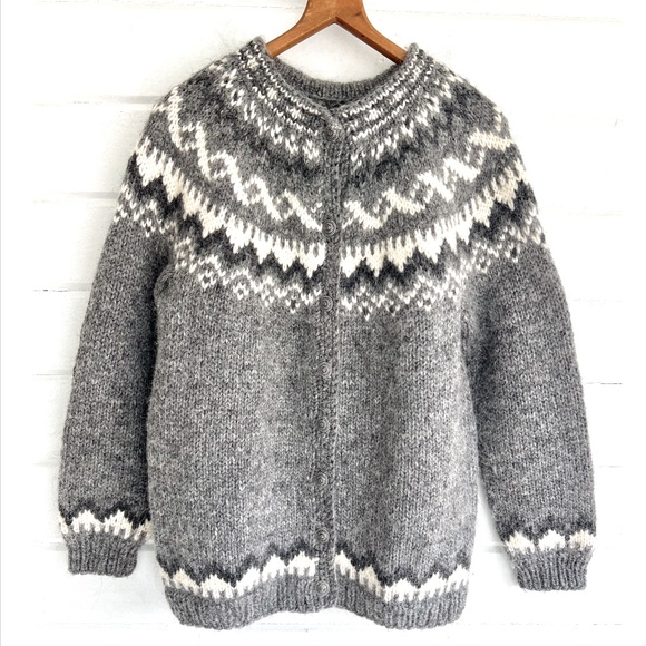 HAND KNIT ICELANDIC NORDIC Cardigan in Shades of Gray - L/XL - Picture 1 of 9